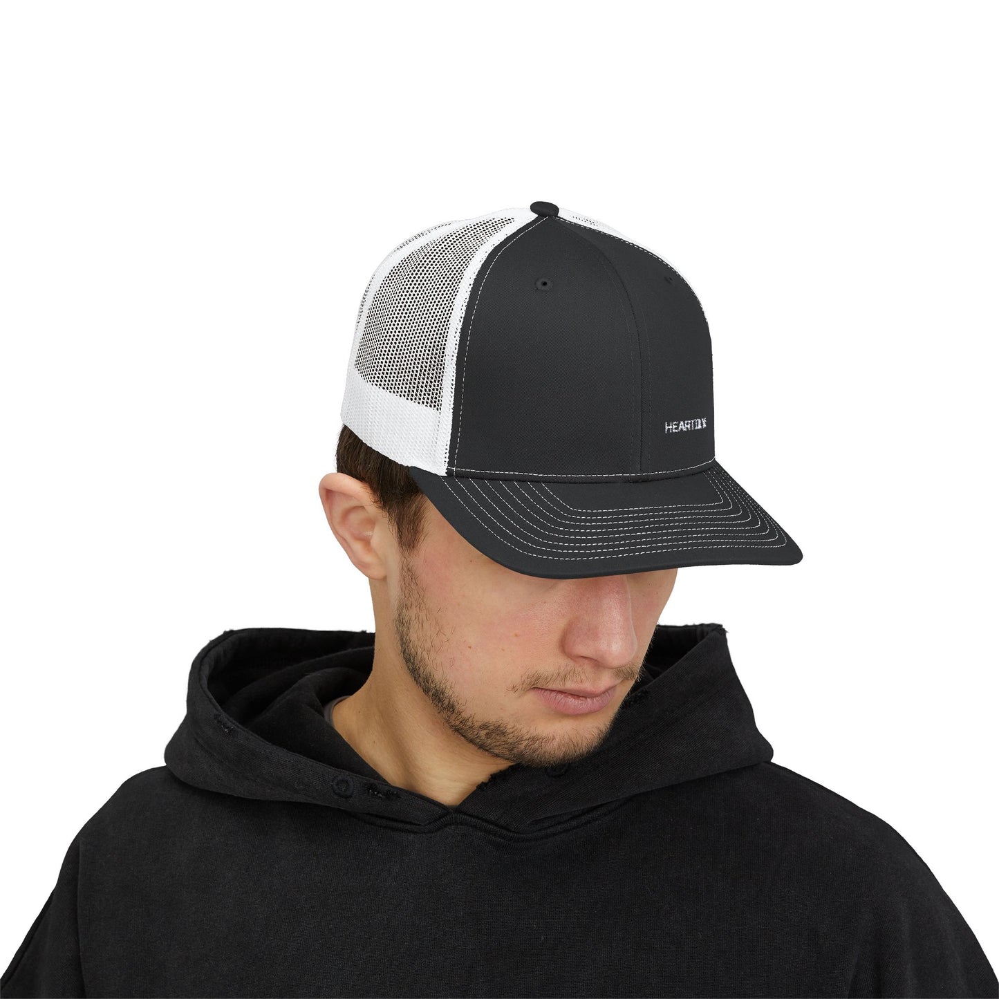 Snapback Heartily Trucker Cap