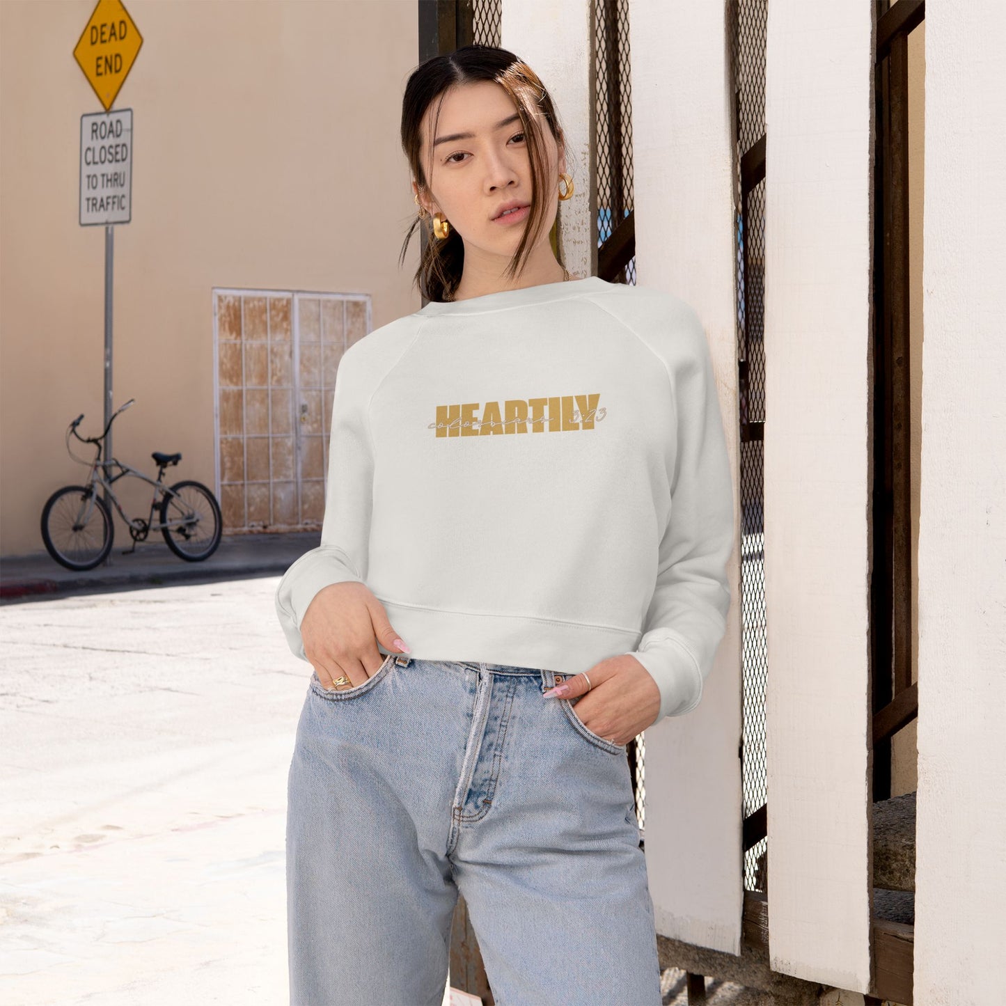 Heartily & Verse Women's Cropped Fleece Pullover
